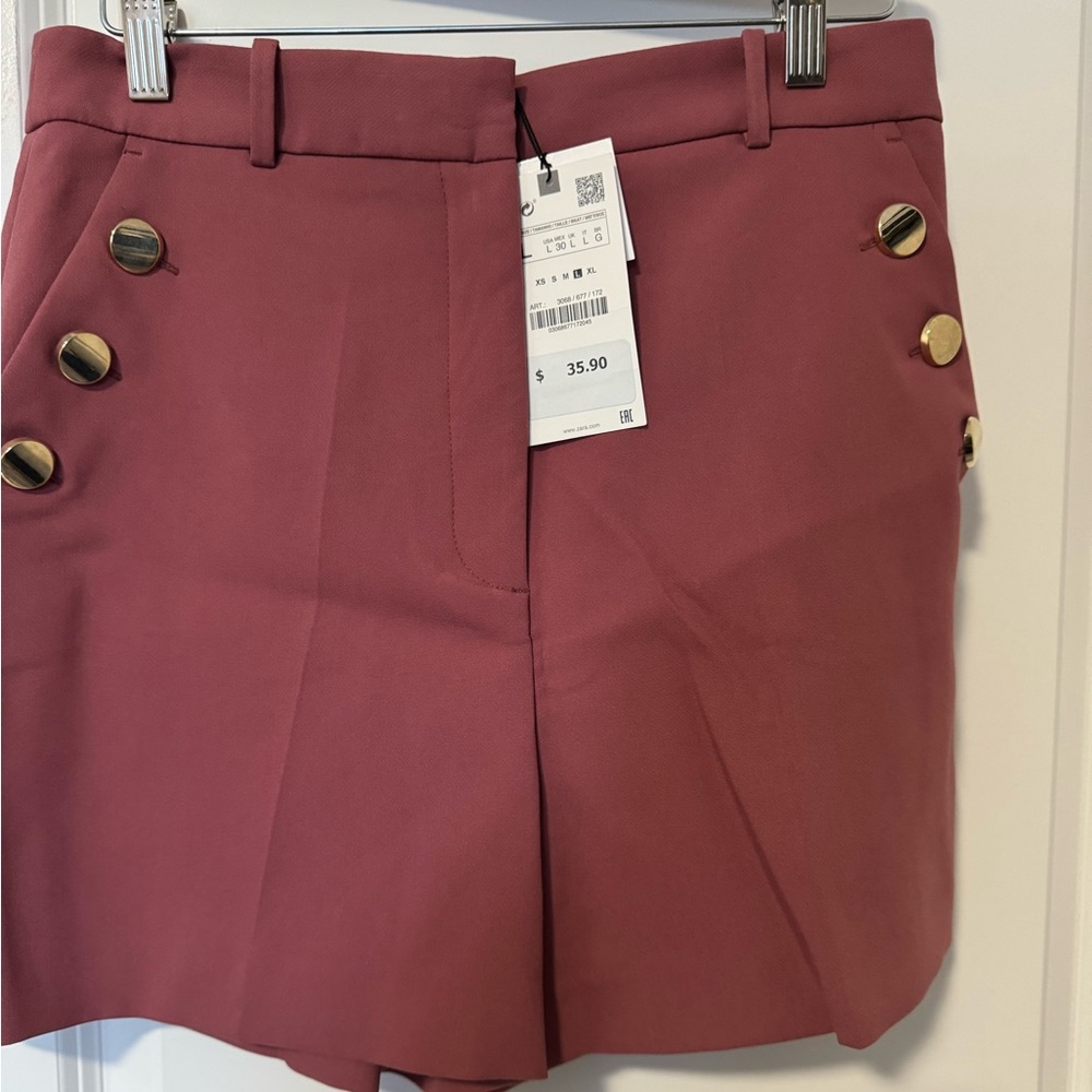 Brand new casual shorts